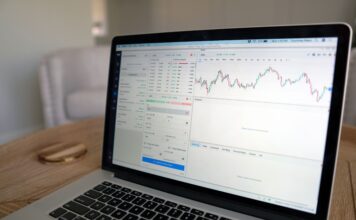Formación continua para traders: qué habilidades conviene reforzar más allá del análisis de mercado